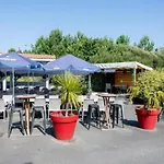 Camping 4 étoiles - Piscine - Eebifg *