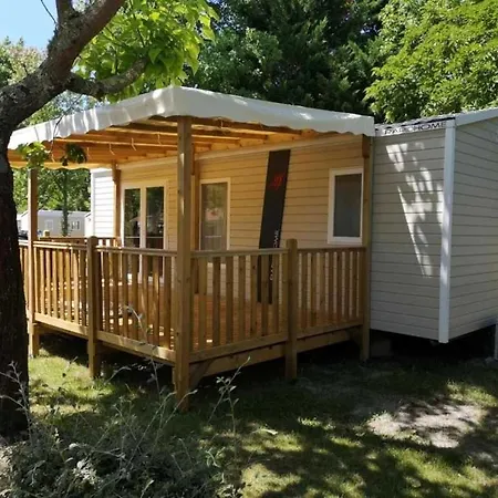 Zecamping 4 Etoiles Avec Piscine Couverte - Proche Biscarrosse