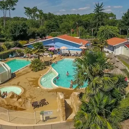 Zecamping 4 Etoiles Avec Piscine Couverte - Proche Biscarrosse * Parentis-en-Born