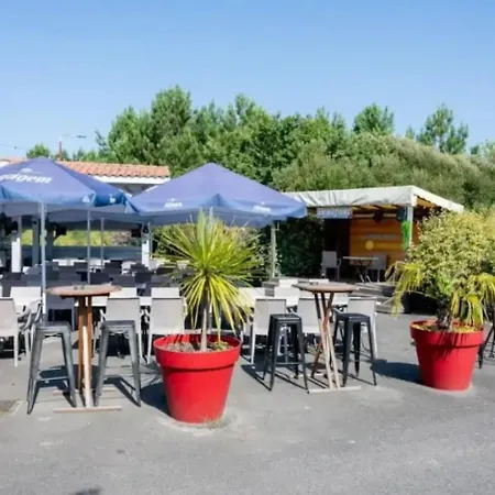 Campingplads Zecamping 4 Etoiles Avec Piscine Couverte - Proche Biscarrosse *