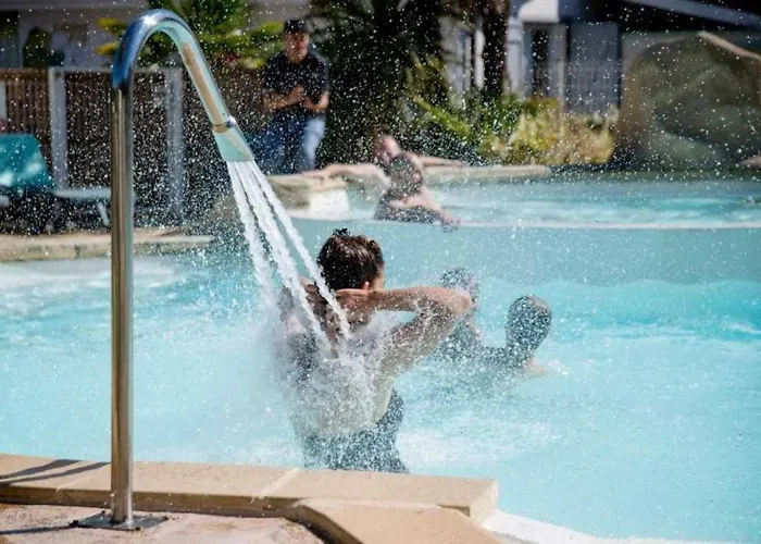 Campingplads Zecamping 4 Etoiles Avec Piscine Couverte - Proche Biscarrosse