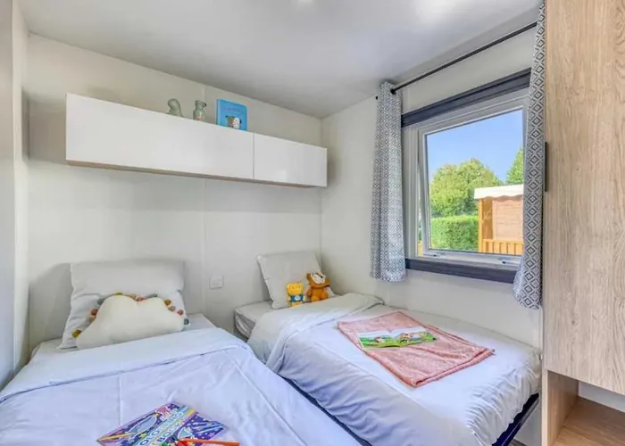 Zecamping 4 Etoiles Avec Piscine Couverte - Proche Biscarrosse Campingplads Parentis-en-Born