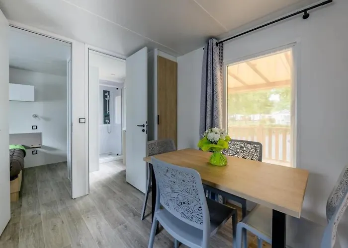 Campingplads Zecamping 4 Etoiles Avec Piscine Couverte - Proche Biscarrosse Parentis-en-Born